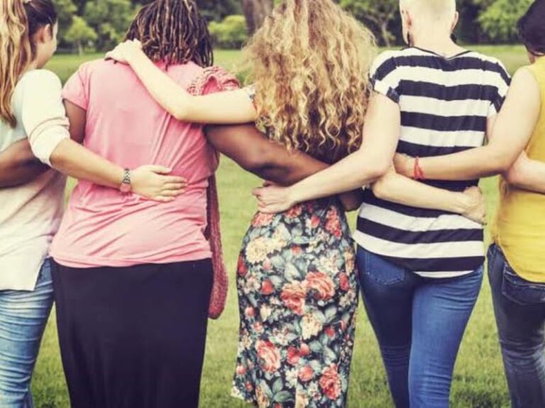 mulheres precisam da sua ajuda